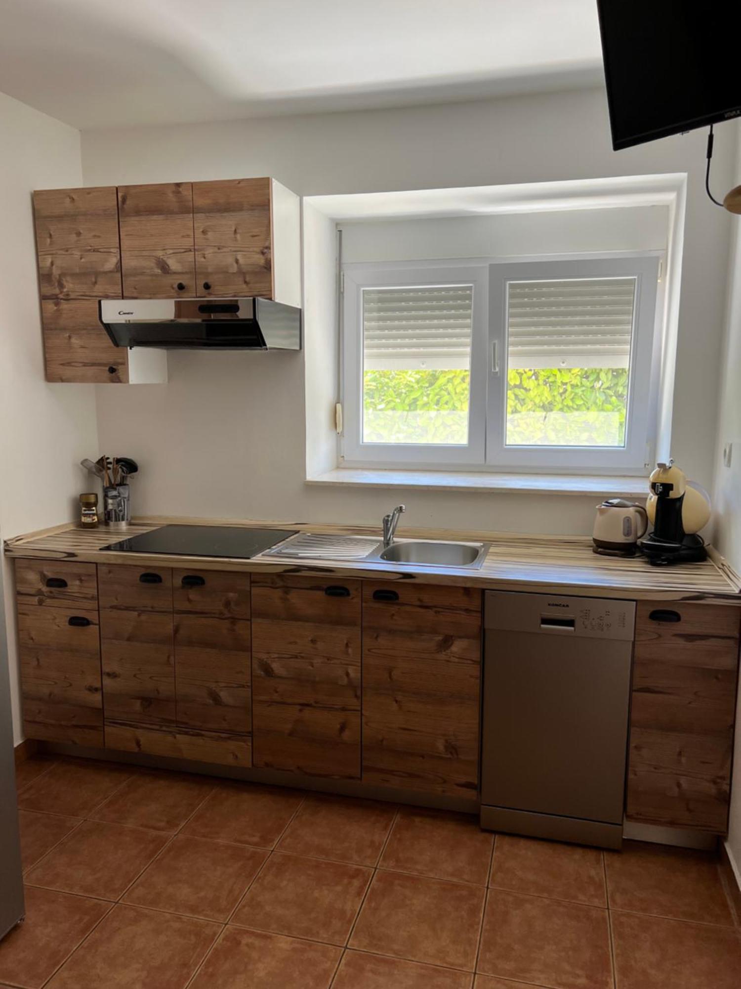 Apartmani Maksan Pakoštane Buitenkant foto