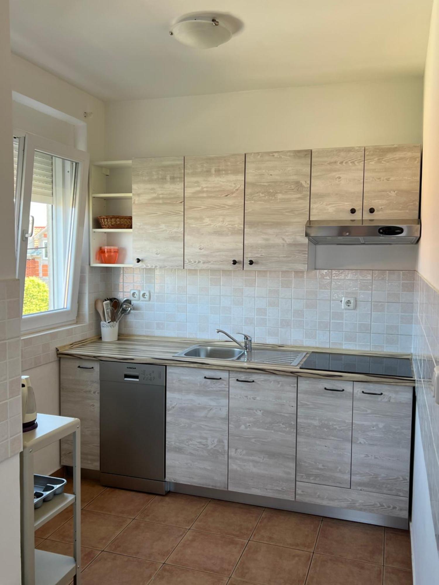 Apartmani Maksan Pakoštane Buitenkant foto