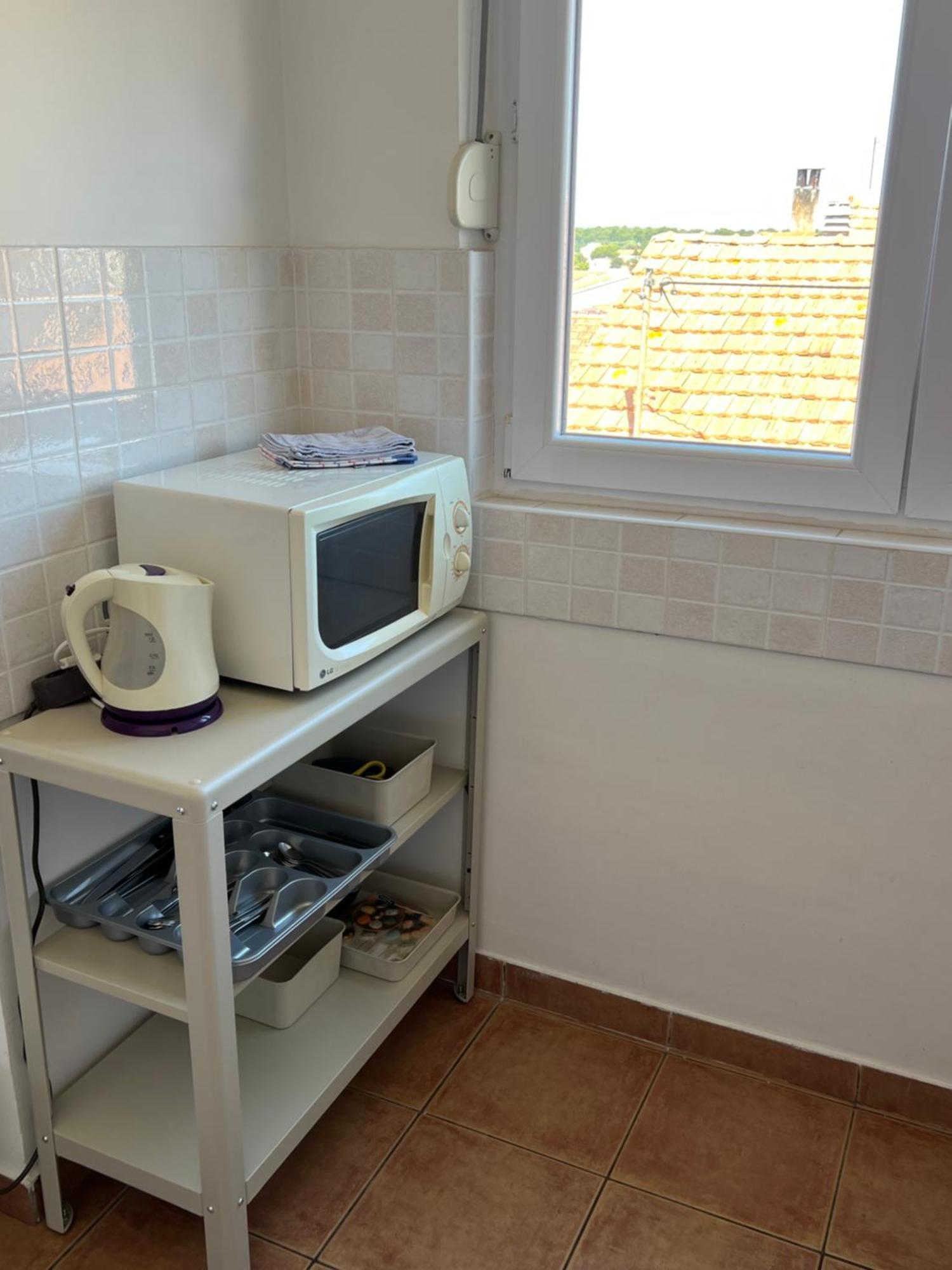 Apartmani Maksan Pakoštane Buitenkant foto