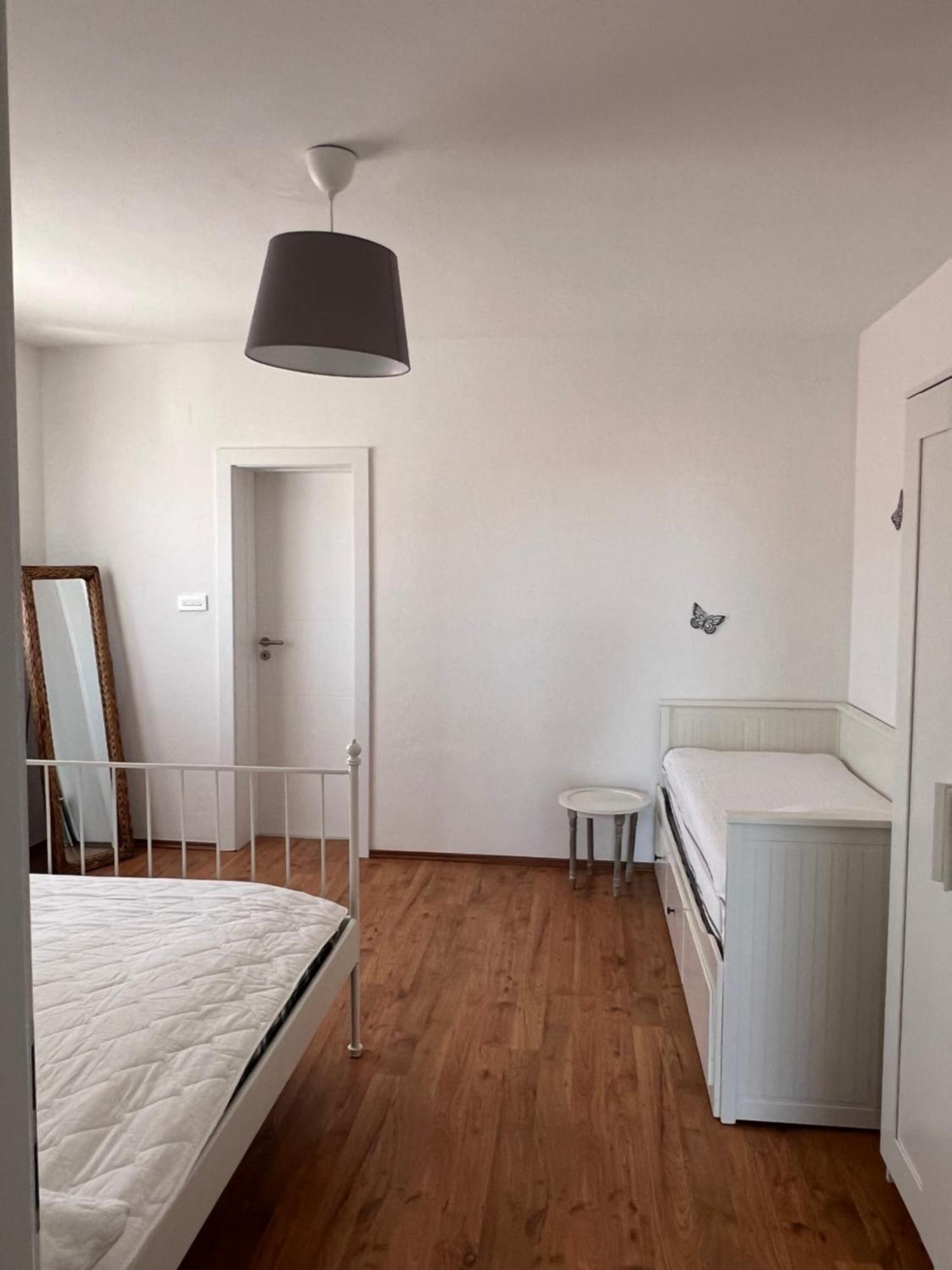 Apartmani Maksan Pakoštane Buitenkant foto