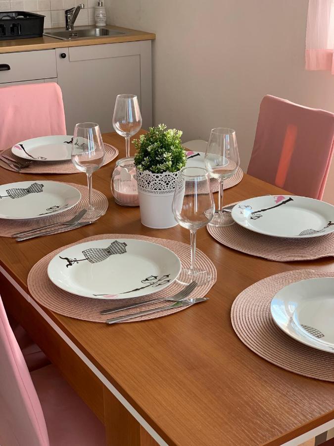 Apartmani Maksan Pakoštane Buitenkant foto
